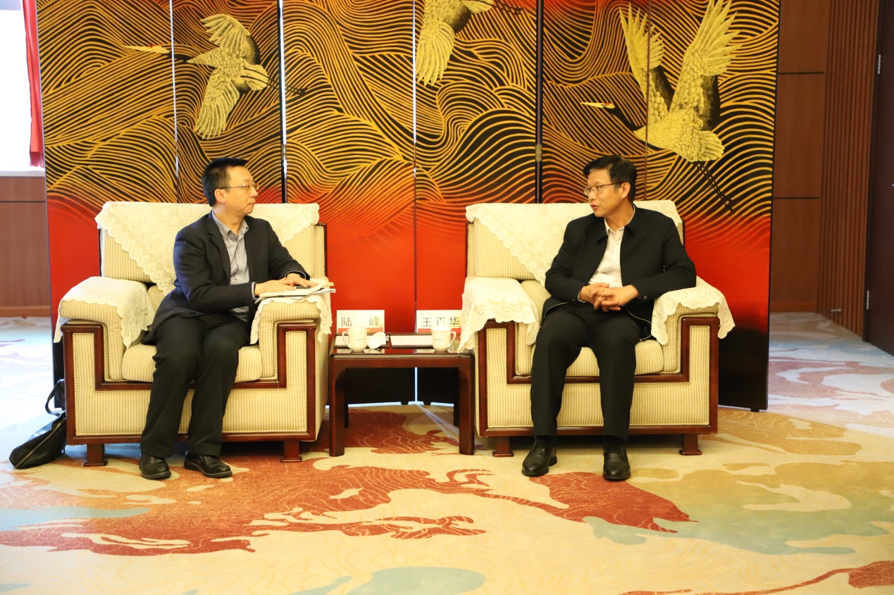 江苏团省委副书记陆峰赴我校调研共青团工作